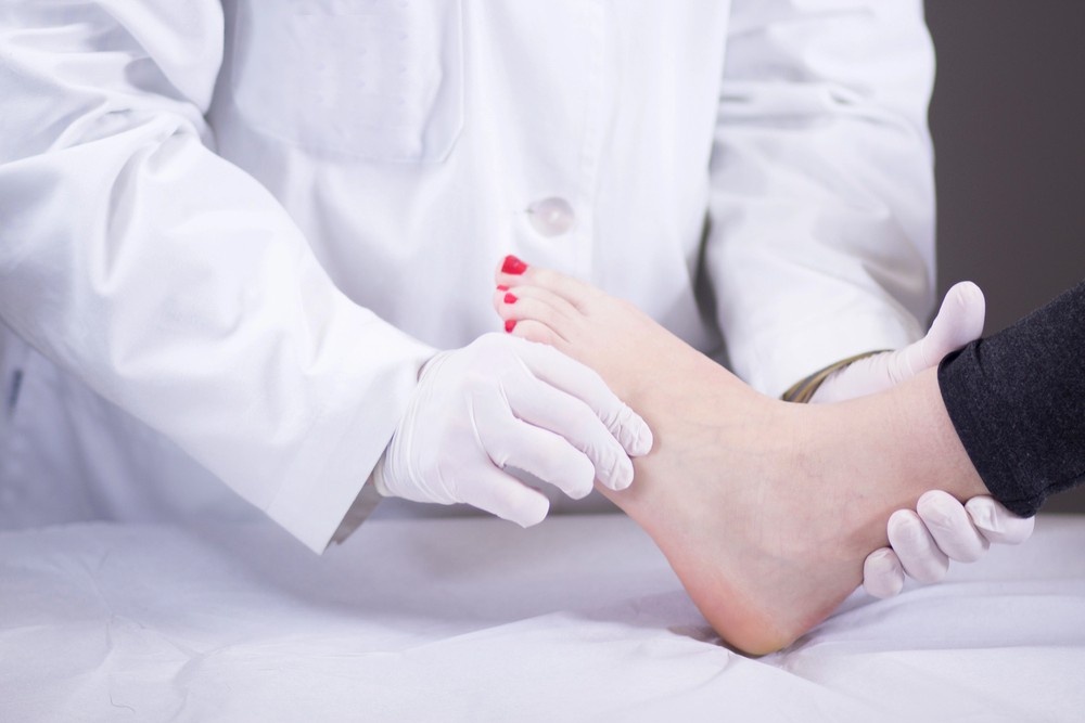 A foot exam by expert high-traffic bunion treatment doctors Cypress. Ensure your comfort with leading commercial care.
